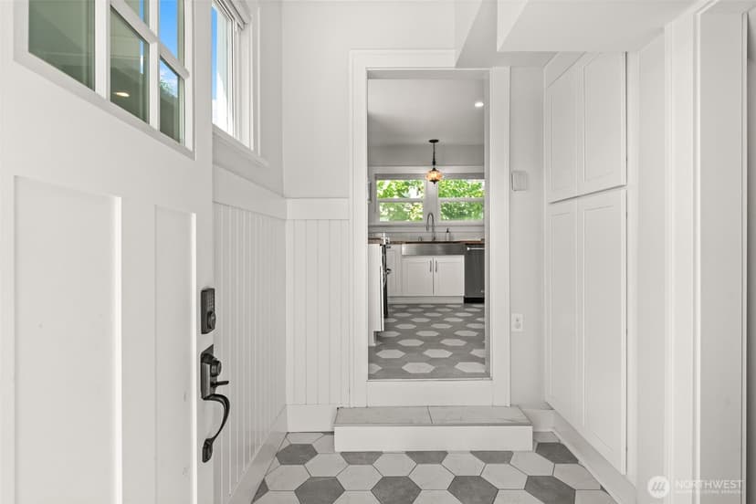 Property photo for 4130 N 37th Street, Tacoma photo 13