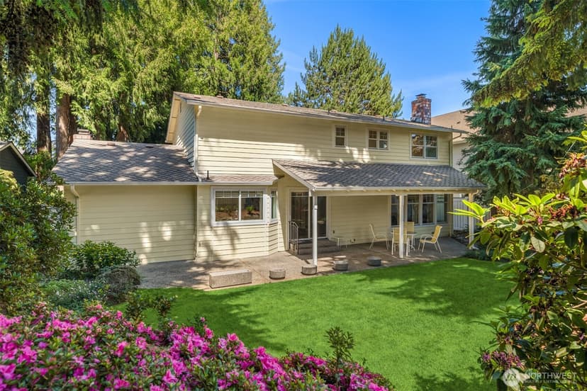 Property photo for 18855 SE 42nd Street, Issaquah photo 33