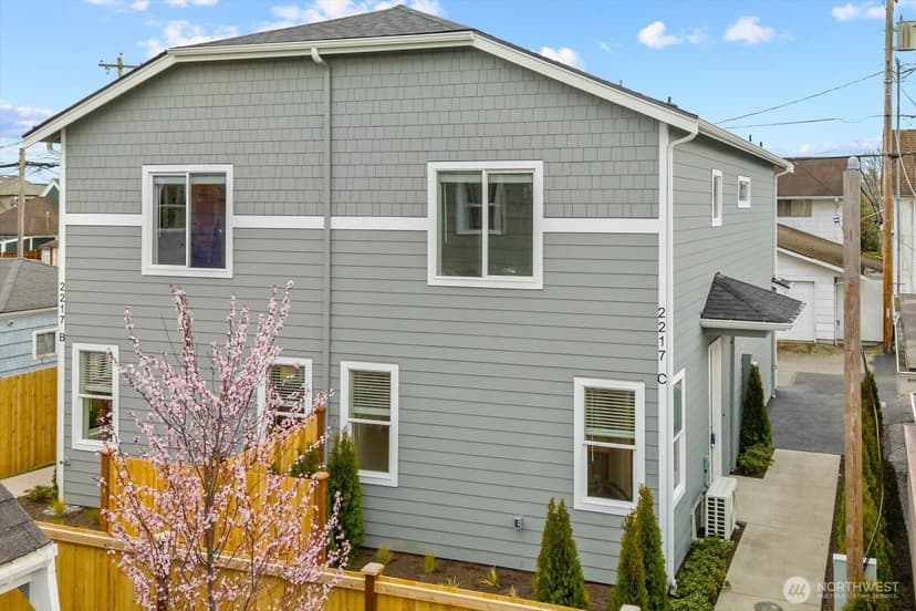 Property photo for 2217 Hoyt Avenue #C, Everett photo 17
