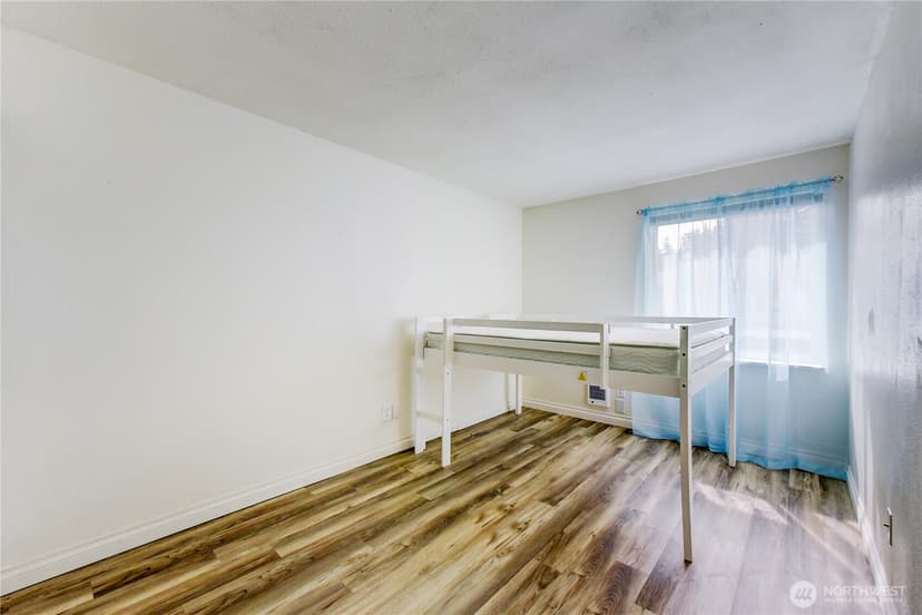 Property photo for 1934 SW 318th Place #10-C, Federal Way photo 9