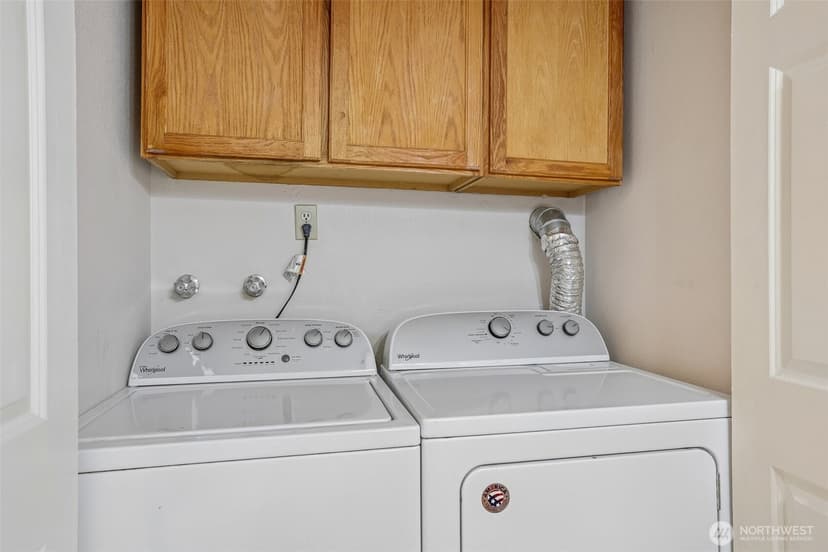 Property photo for 4629 W Lake Sammamish Parkway SE #H206, Issaquah photo 28