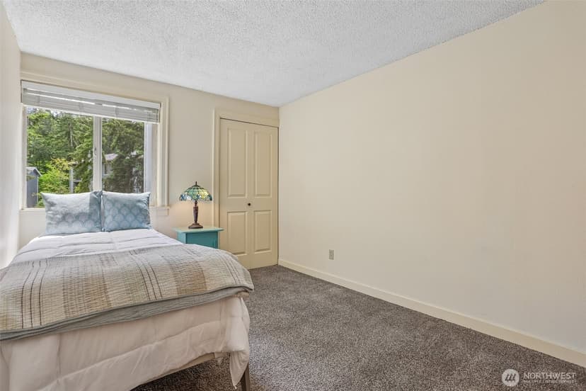 Property photo for 4629 W Lake Sammamish Parkway SE #H206, Issaquah photo 18