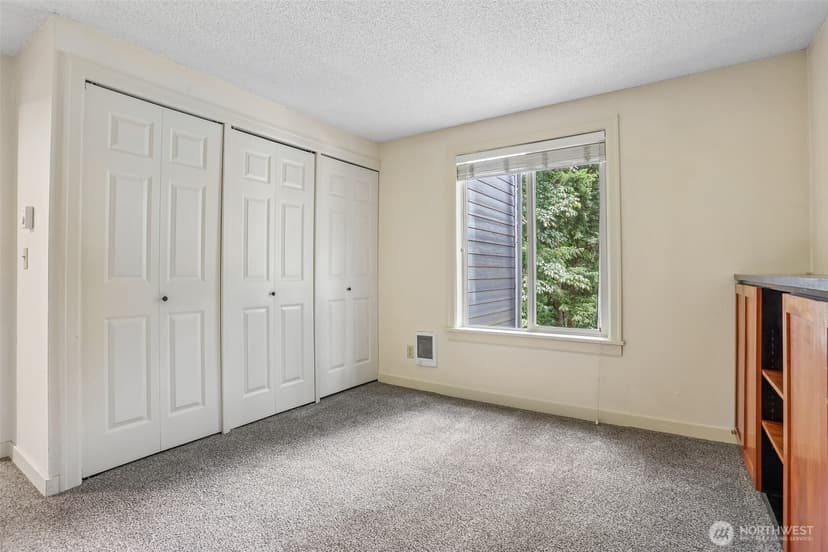 Property photo for 4629 W Lake Sammamish Parkway SE #H206, Issaquah photo 20