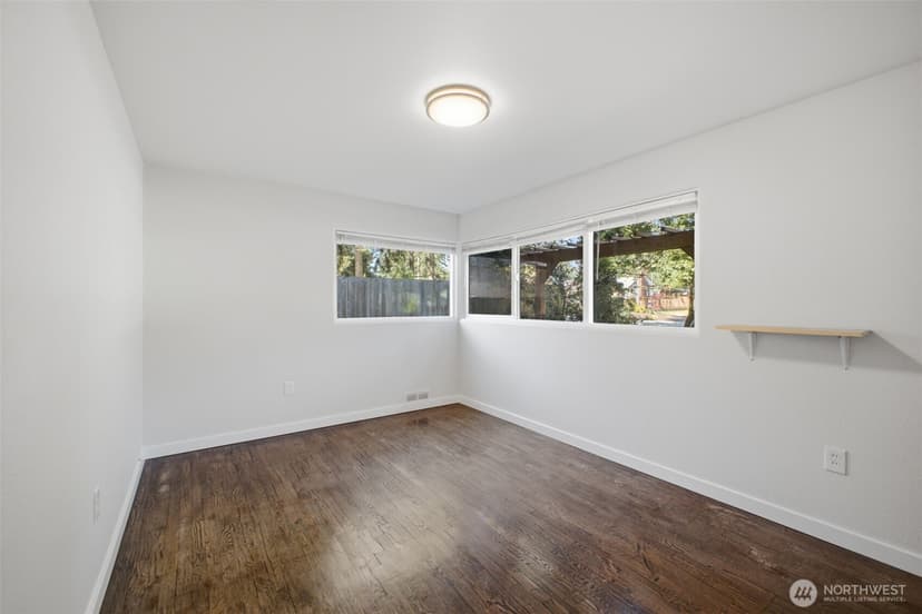 Property photo for 9808 Hipkins Road SW, Lakewood photo 20