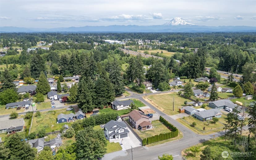 Property photo for 10519 24th Avenue E, Tacoma photo 29