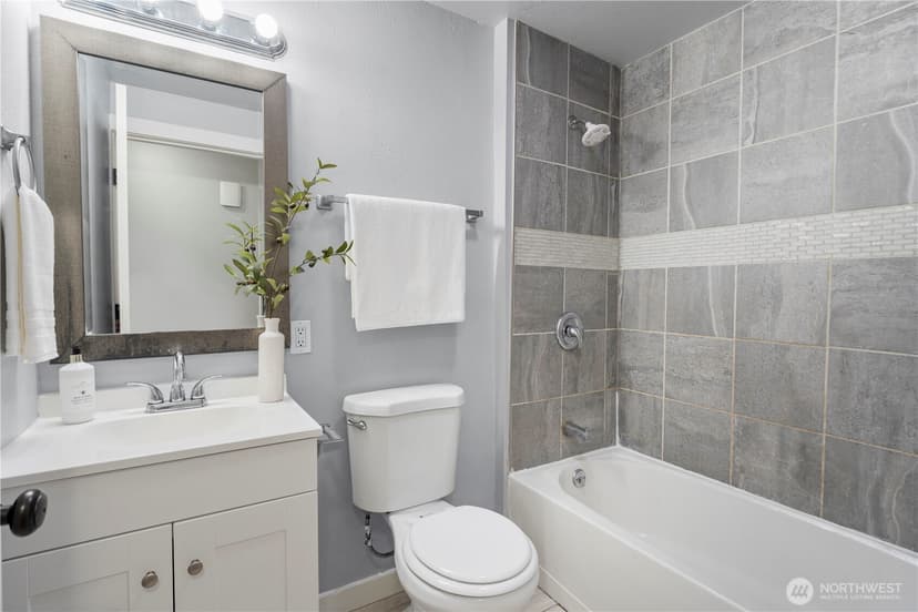 Property photo for 1612 Hume Street S, Tacoma photo 17