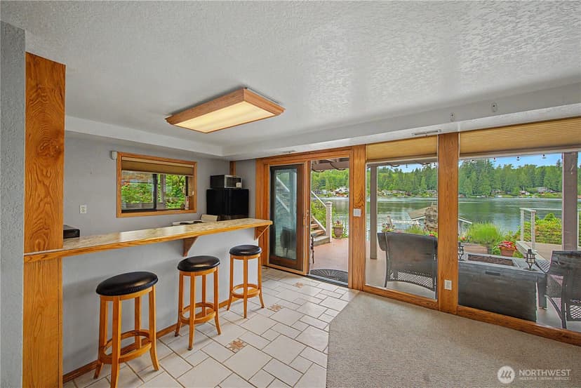 Property photo for 2410 S Lake Roesiger Road, Snohomish photo 18