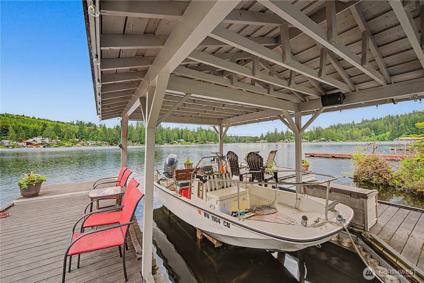 Property photo for 2410 S Lake Roesiger Road, Snohomish photo 22
