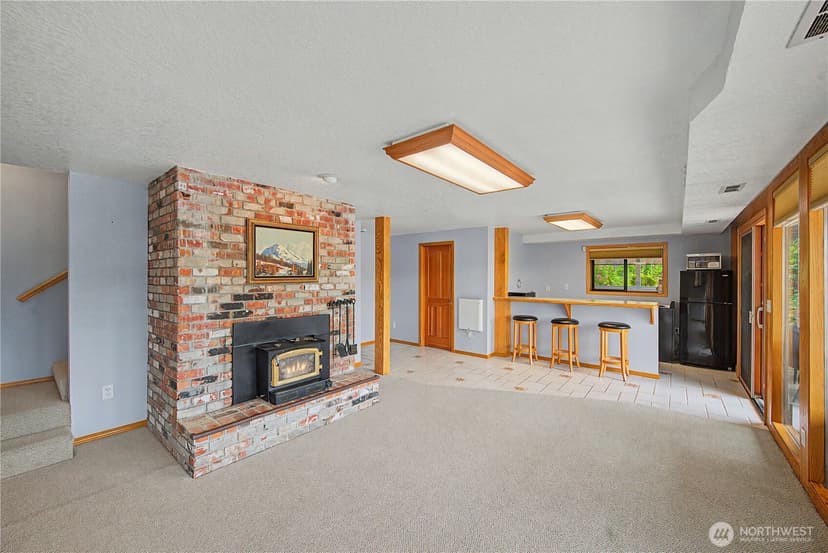 Property photo for 2410 S Lake Roesiger Road, Snohomish photo 17