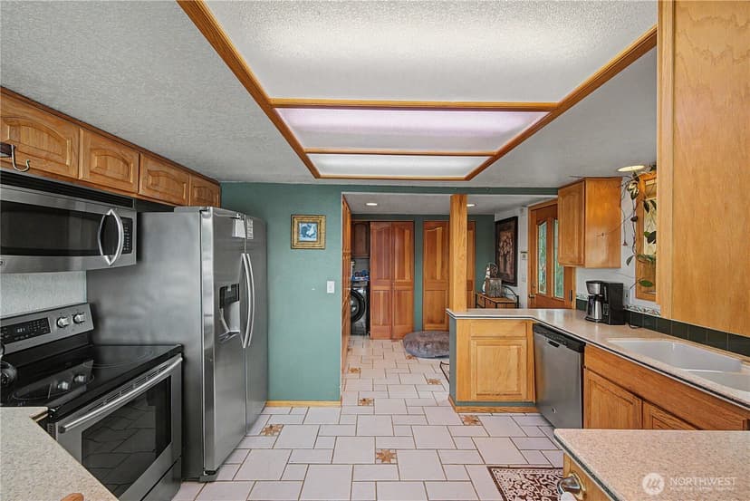 Property photo for 2410 S Lake Roesiger Road, Snohomish photo 8
