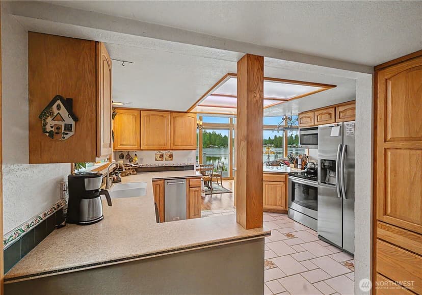 Property photo for 2410 S Lake Roesiger Road, Snohomish photo 9