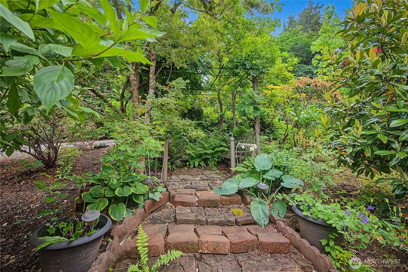 Property photo for 2410 S Lake Roesiger Road, Snohomish photo 31