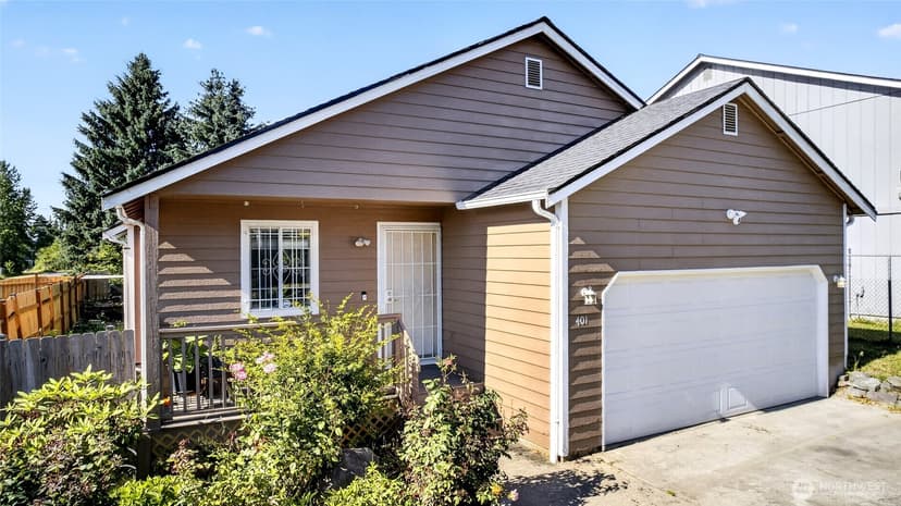 Property photo for 401 E 69th Street, Tacoma photo 2