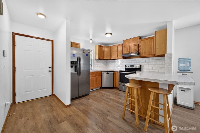 Property photo for 401 E 69th Street, Tacoma photo 5