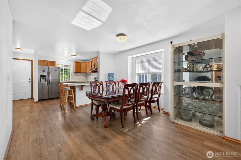 Property photo for 401 E 69th Street, Tacoma photo 11