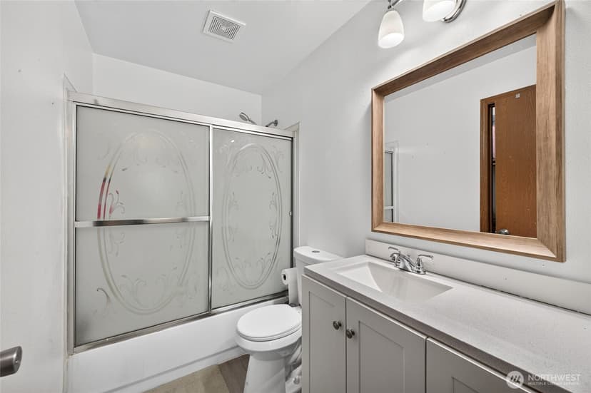Property photo for 401 E 69th Street, Tacoma photo 16