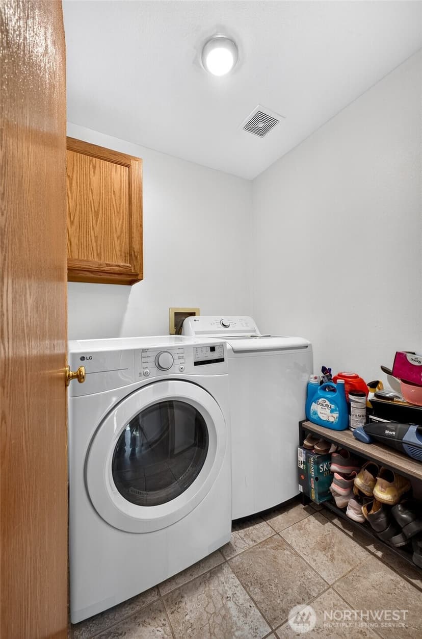 Property photo for 401 E 69th Street, Tacoma photo 9