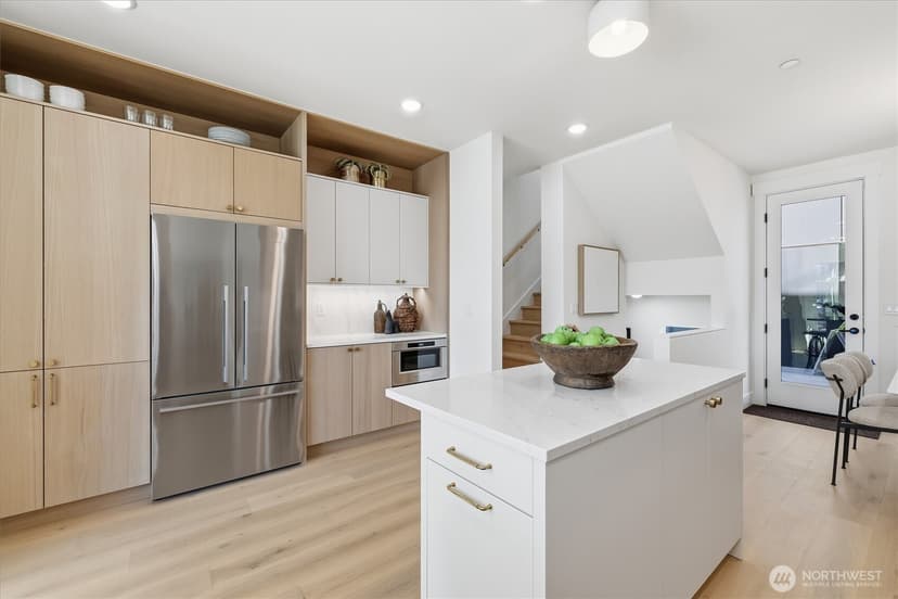 Property photo for 2010 Fairview Avenue E #B, Seattle photo 13