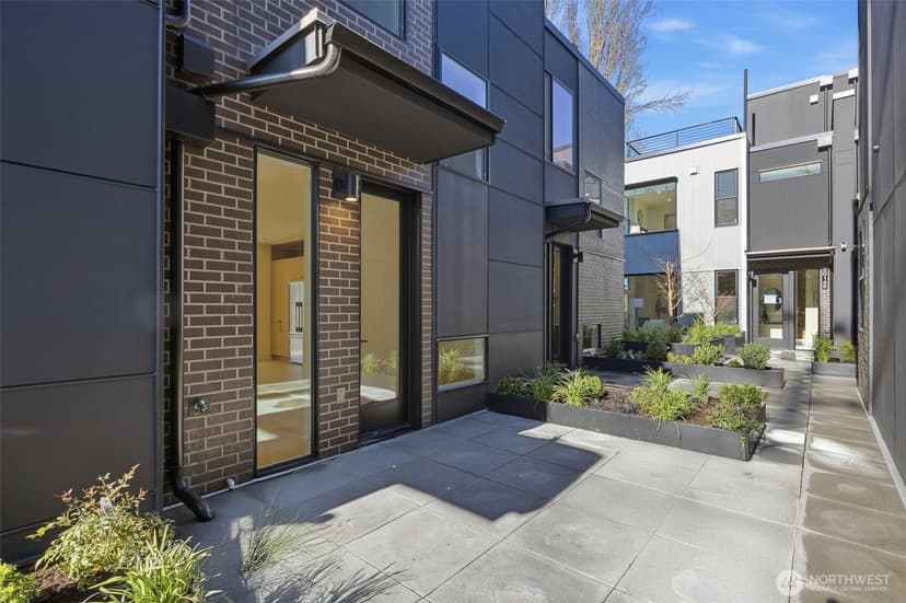 Property photo for 2010 Fairview Avenue E #B, Seattle photo 36