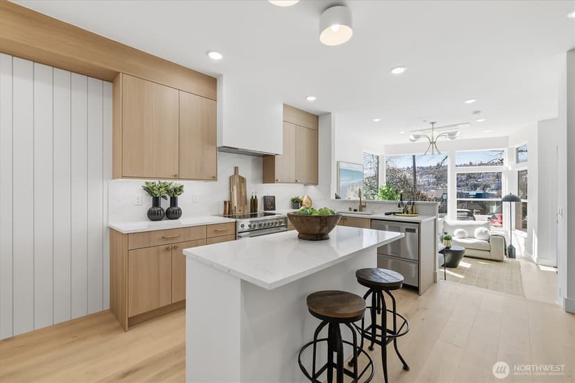 Property photo for 2010 Fairview Avenue E #B, Seattle photo 11