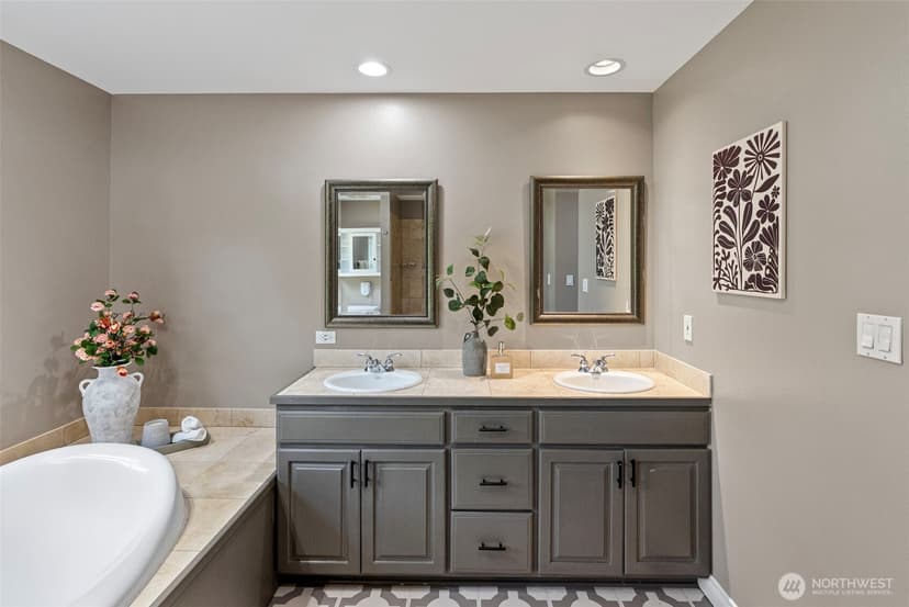 Property photo for 2606 NE Lillehammer Lane, Poulsbo photo 22