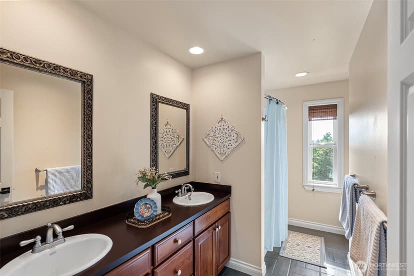 Property photo for 2606 NE Lillehammer Lane, Poulsbo photo 25