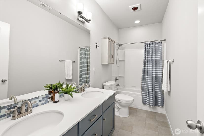 Property photo for 2417 NE Redford Street, Poulsbo photo 28