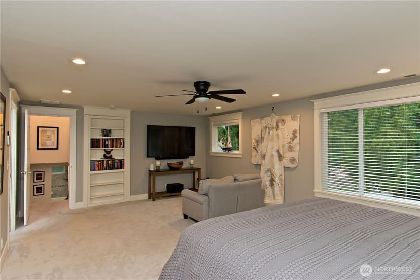 Property photo for 23031 76th Avenue SE, Woodinville photo 15