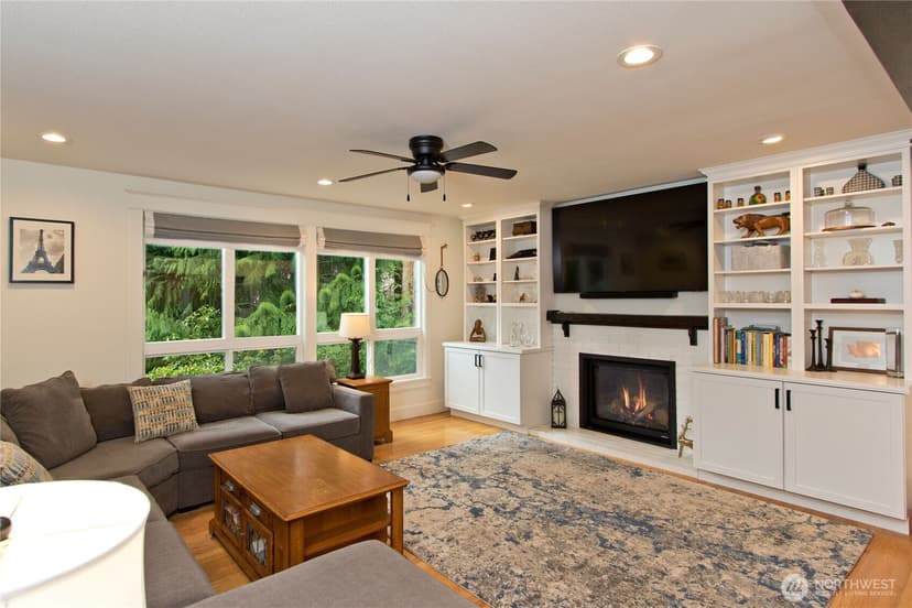 Property photo for 23031 76th Avenue SE, Woodinville photo 6