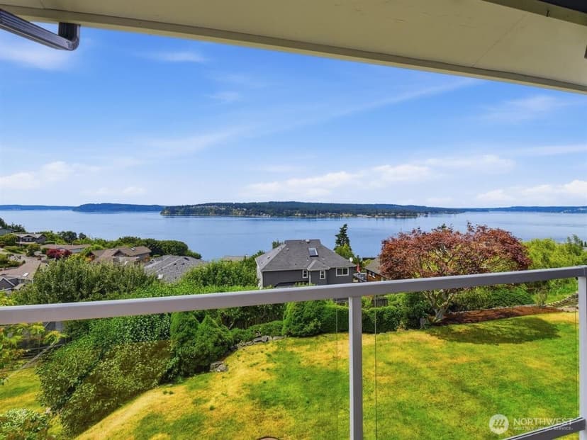 Property photo for 3622 Olympic Boulevard W, University Place photo 9