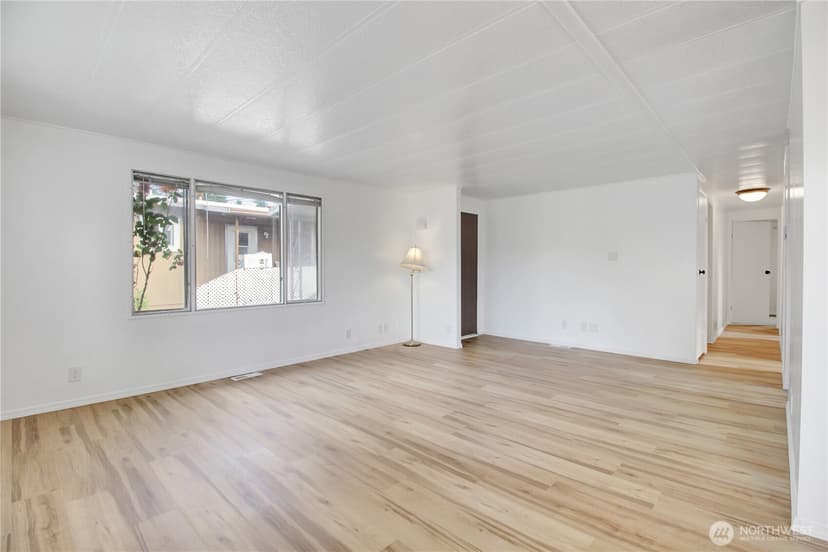 Property photo for 5001 180th Street SW #10, Lynnwood photo 5