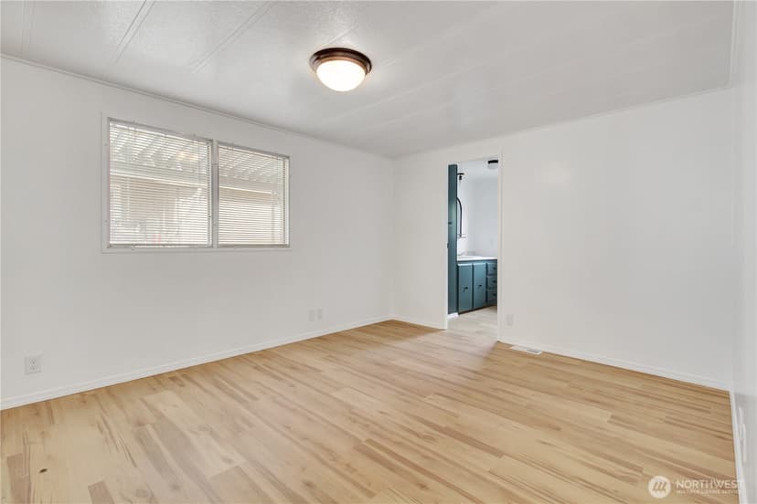 Property photo for 5001 180th Street SW #10, Lynnwood photo 17