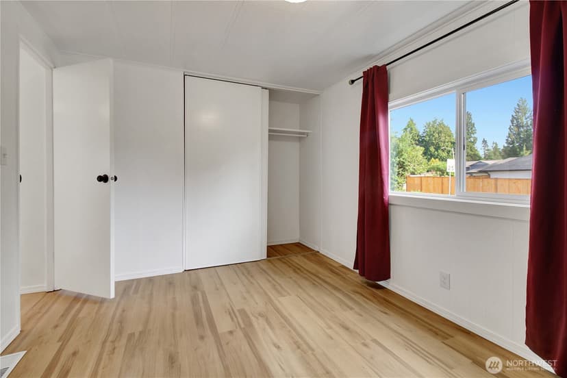 Property photo for 5001 180th Street SW #10, Lynnwood photo 24