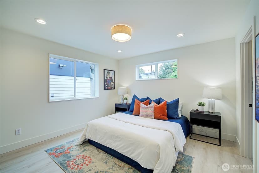Property photo for 7914 34th Avenue SW, Seattle photo 13