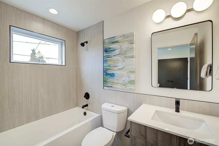Property photo for 7914 34th Avenue SW, Seattle photo 10