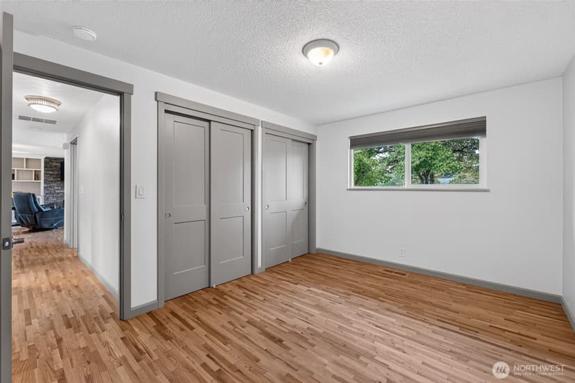Property photo for 10521 50th Avenue E, Tacoma photo 20