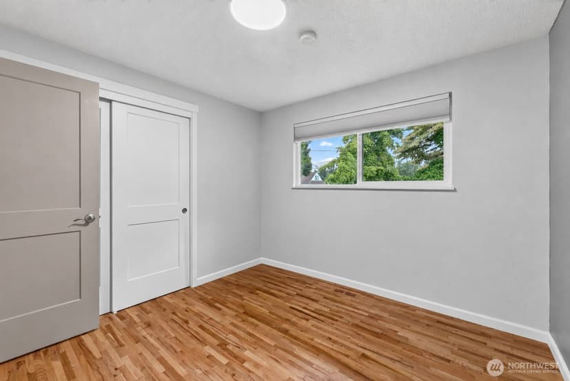 Property photo for 10521 50th Avenue E, Tacoma photo 17