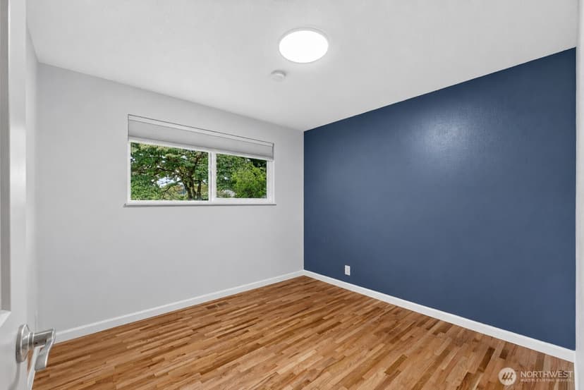 Property photo for 10521 50th Avenue E, Tacoma photo 16