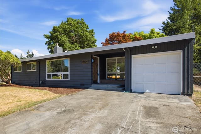 Property photo for 18504 38th Avenue S, SeaTac photo 3