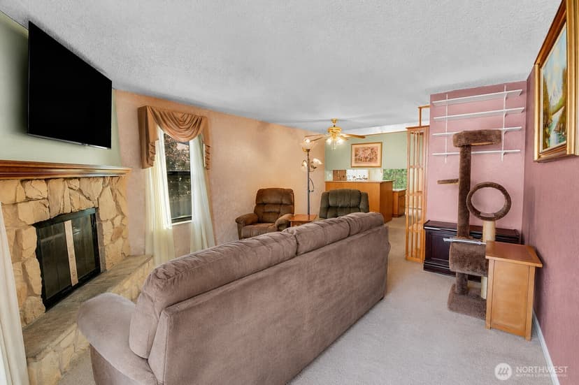 Property photo for 8015 196th Street SW #4A, Edmonds photo 5