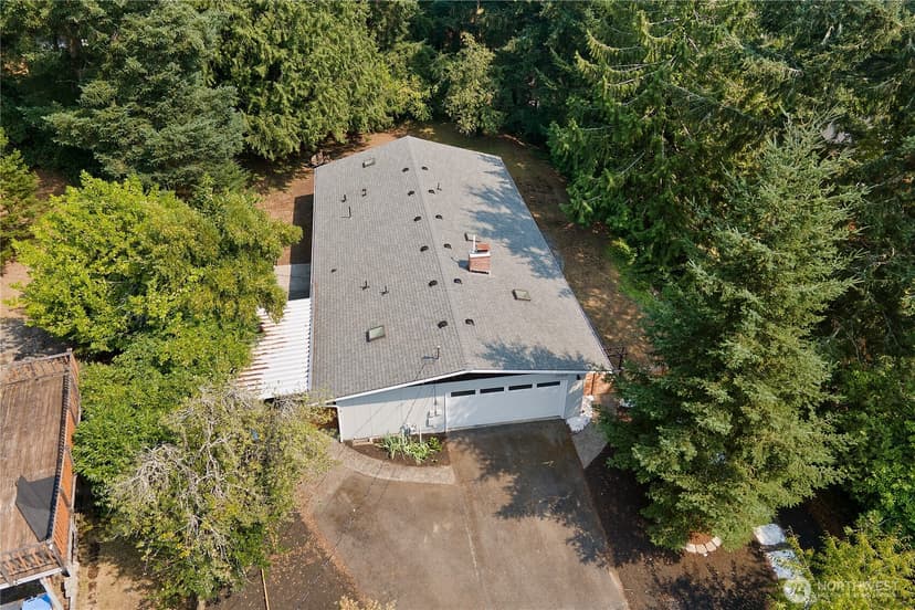 Property photo for 10511 Cedrona Street SW, Lakewood photo 23