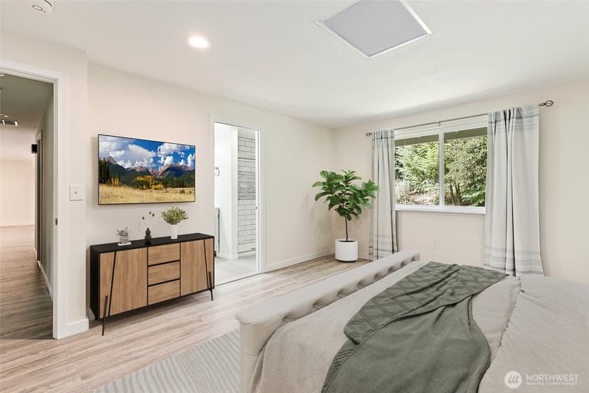 Property photo for 10511 Cedrona Street SW, Lakewood photo 16