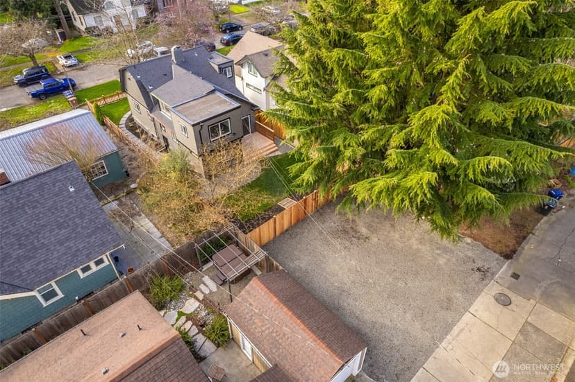 Property photo for 949 S Ridgewood Avenue, Tacoma photo 23
