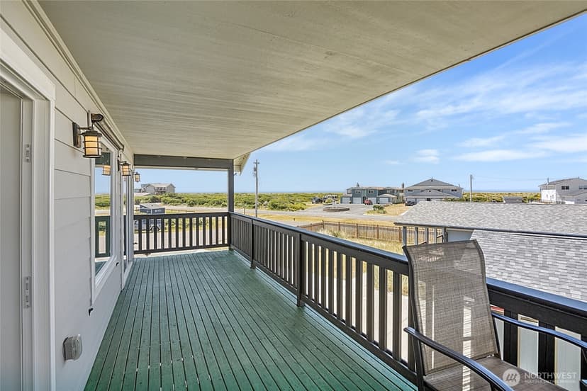 Property photo for 1054 Cedar Crest Court SW, Ocean Shores photo 9