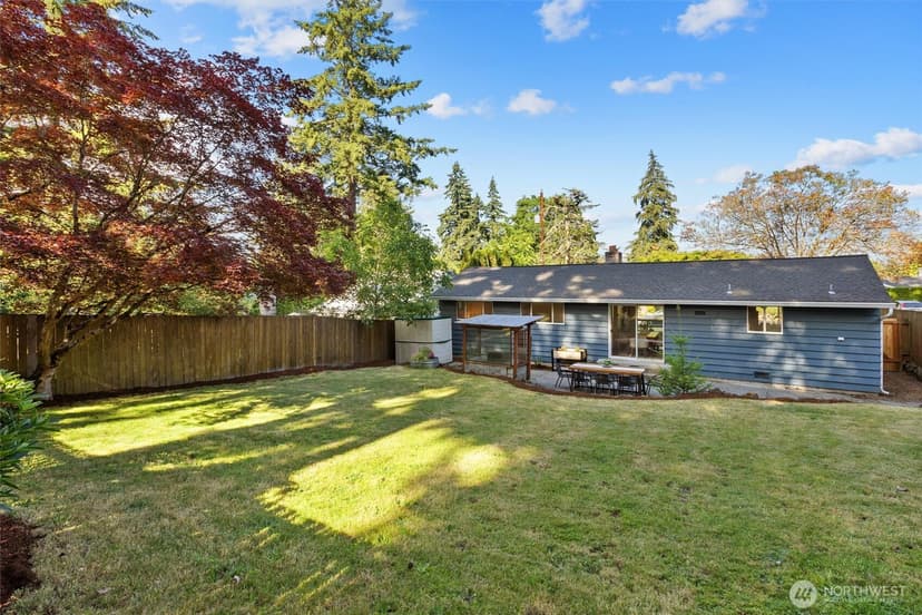 Property photo for 15837 7th Avenue SW, Burien photo 27