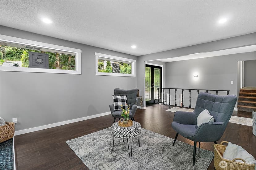 Property photo for 9656 Beacon Avenue S, Seattle photo 6