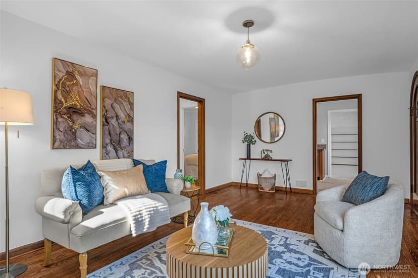 Property photo for 2301 Delmar Drive E, Seattle photo 6