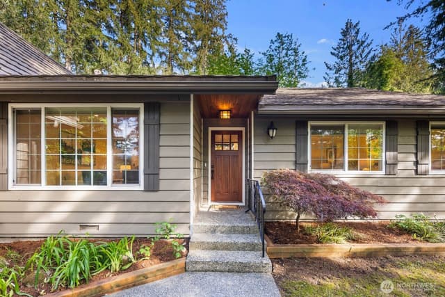 Property photo for 16464 239th Avenue SE, Issaquah photo 4