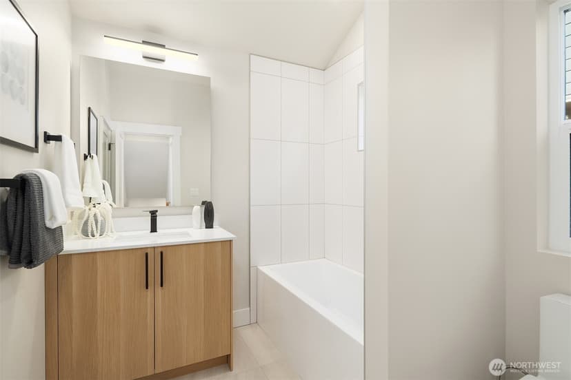 Property photo for 1411 Martin Luther King Jr Way, Seattle photo 20