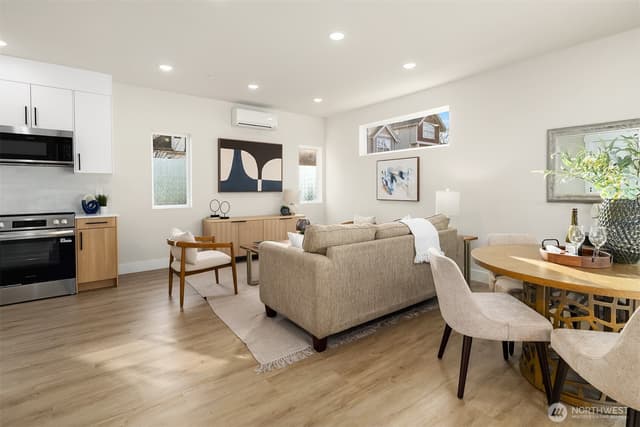 Property photo for 1411 Martin Luther King Jr Way, Seattle photo 4